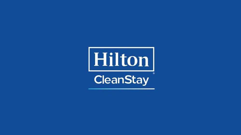 Hilton Garden Frankfurt Airport Hotel 4*